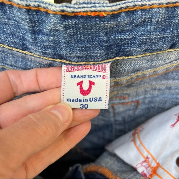 True Religion Distressed Joey Denim Jeans Skirt Sz 30 - Picture 3 of 10